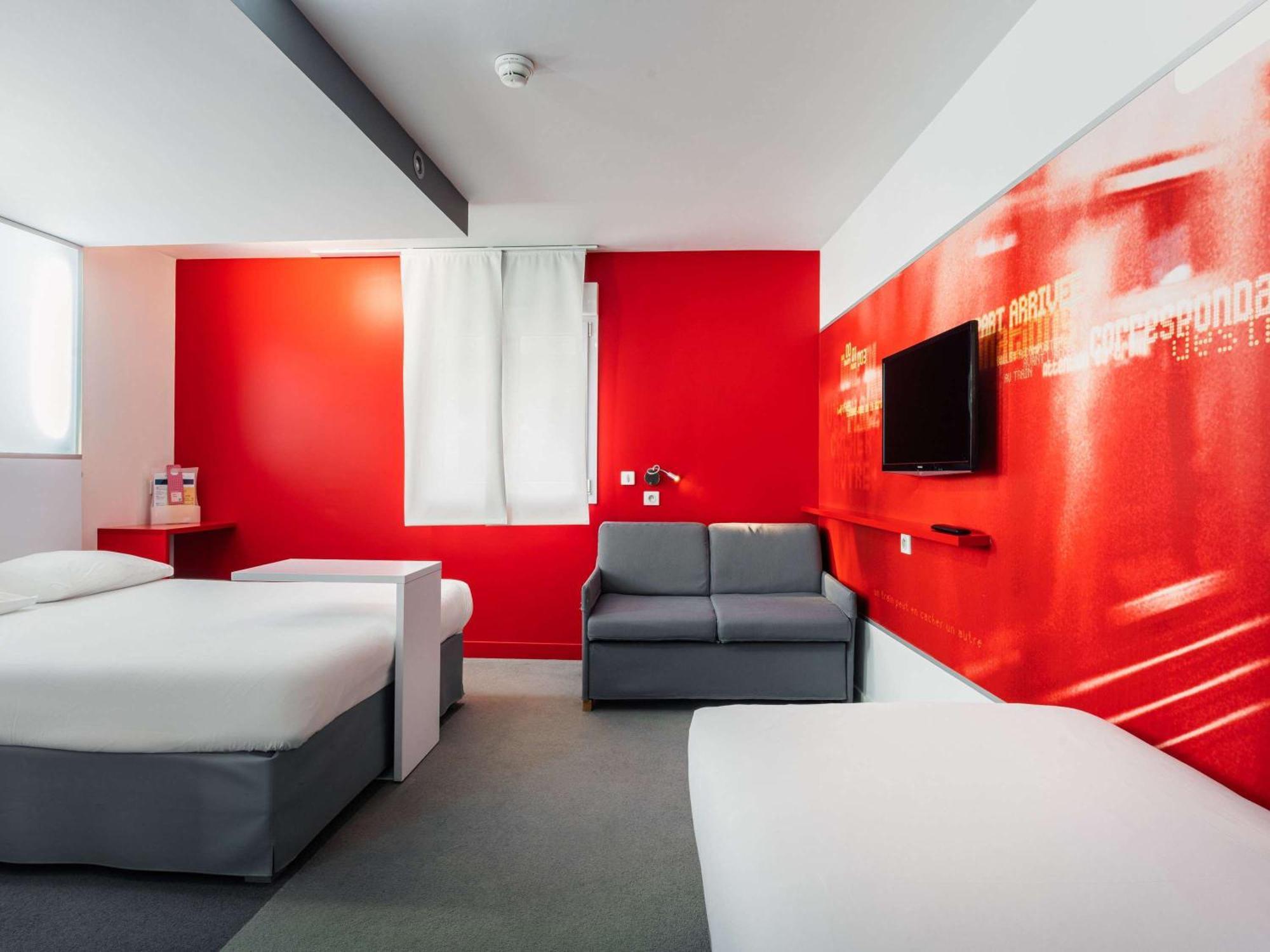Ibis Styles Vannes Gare Centre Exterior foto